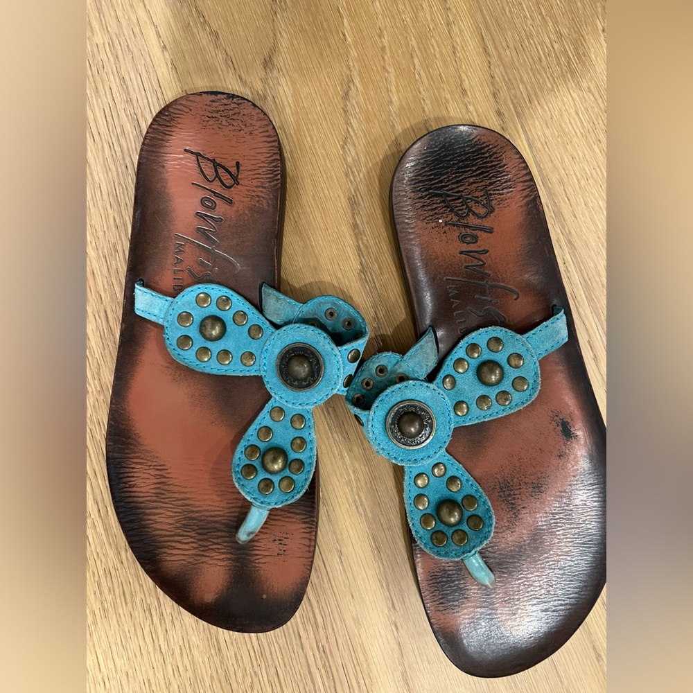 Blowfish teal & gold sandals